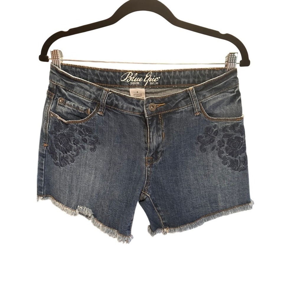 Blue Epic Denim Embroidered Floral Cut Off Jean Shorts Medium Wash BEM-6250 8